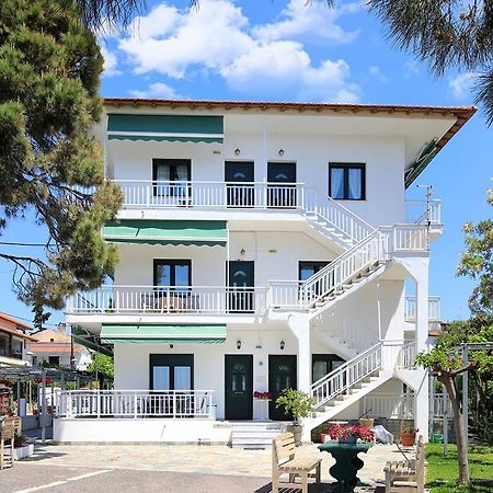 ניקיטי Agapitos Apartments מראה חיצוני תמונה