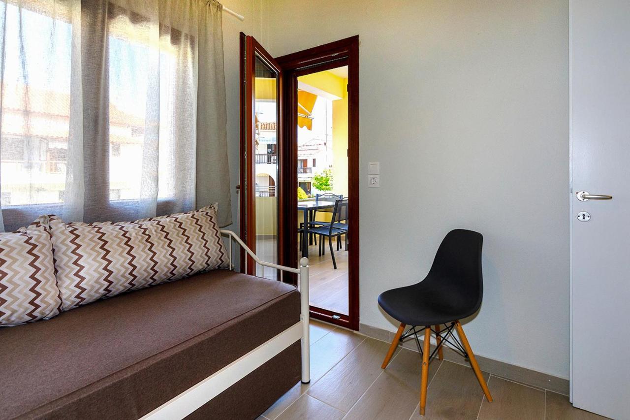 ניקיטי Agapitos Apartments מראה חיצוני תמונה