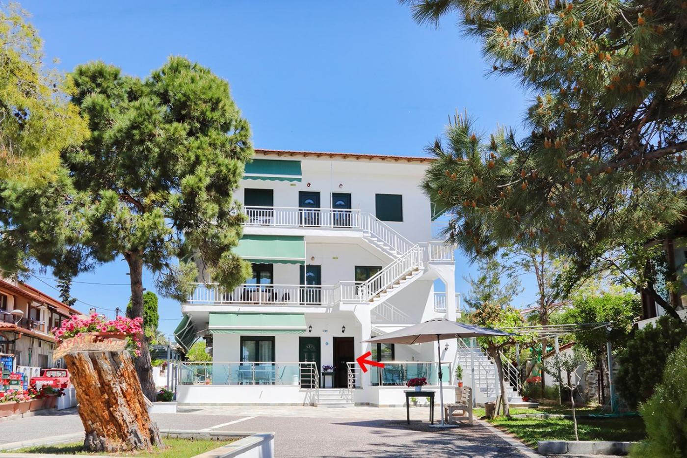 ניקיטי Agapitos Apartments מראה חיצוני תמונה