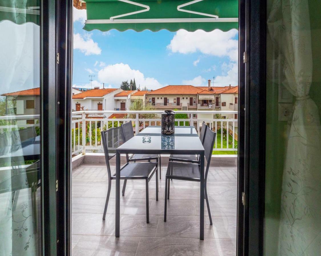 ניקיטי Agapitos Apartments מראה חיצוני תמונה